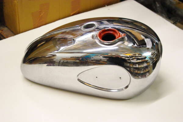 GASTANK - CHROME - 1968-70 BSA*