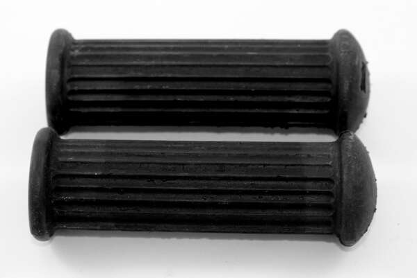 RUBBER - FOOT RUBBERS - OVAL (PR)