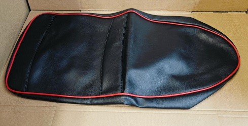 SEATCOVER - SMOOTH BLACK TOP w/RED PIPING - 1952-55 MATCHLESS