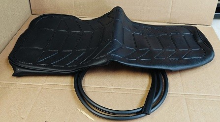SEATCOVER -BLACK TOP c/w BLACK & CHROME TRIM -BMW R75/5 -(CLIPS SOLD SEPARATELY)