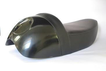 SEAT - (w/INDENTATION FOR BADGE (SOLD SEPARATELY) - BSA LIGHTNING A65 CLUBMAN