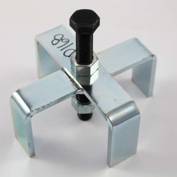 TOOL--CLUTCH COMPRESSOR TOOL - COMMANDO (DO NOT TRY WITHOUT IT!)
