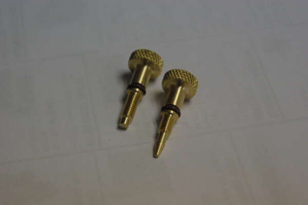 ASSEMBLY--SPECIAL PILOT/THROTTLE ADJUSTER SCREWS (PR)