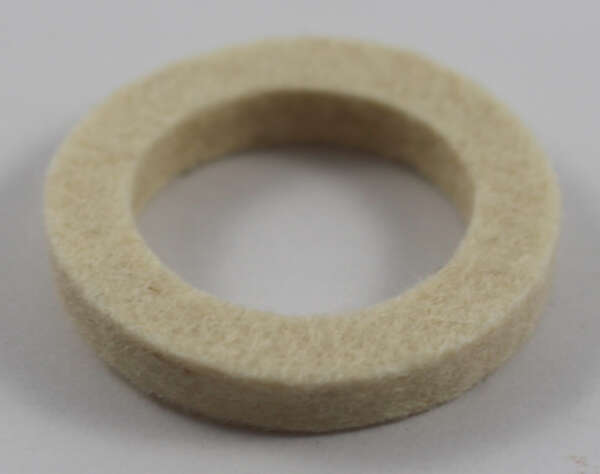 WASHER - FELT - (UNDER CLUTCH WORM NUT)