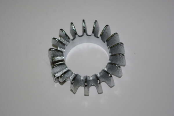 CLAMP 24 UNF -FINNED EXHAUST CLAMP -(CAST IRON & CHROME) -TRI T120 - (SEE ASSY)