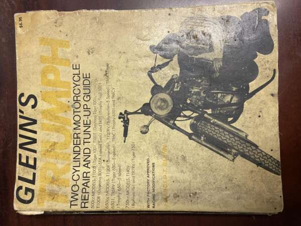 GLENN'S TRIUMPH 63-73 TWINS REPAIR MANUAL 228 PAGES VERY DETAILED - USED