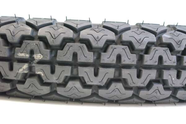 Tire 400 x 18 K70 - Rear - TT Universal